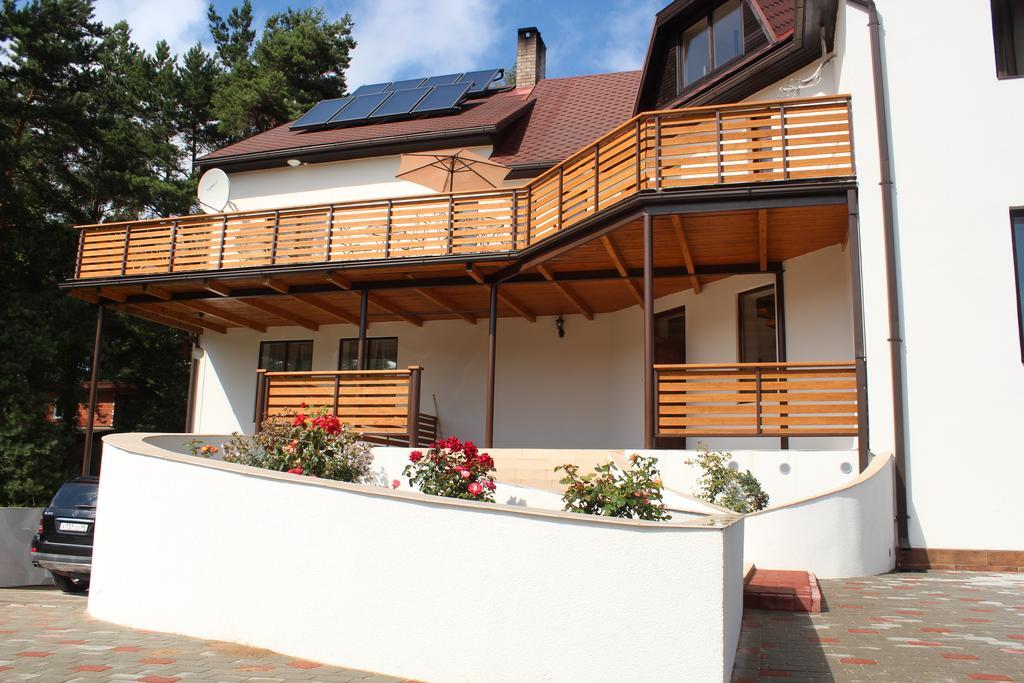 Villa Neubad Saulkrasti Ngoại thất bức ảnh