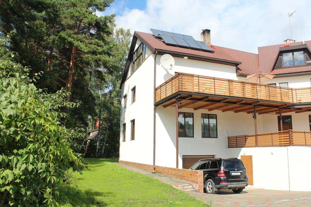 Villa Neubad Saulkrasti Ngoại thất bức ảnh