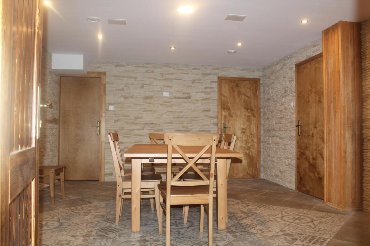 Villa Neubad Saulkrasti Ngoại thất bức ảnh